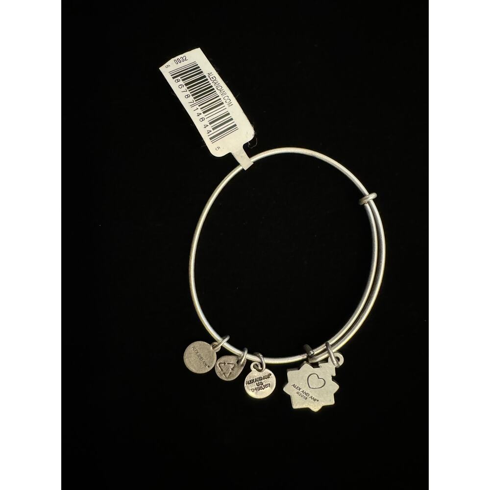 NWT 2018 Alex and Ani Friend bracelet